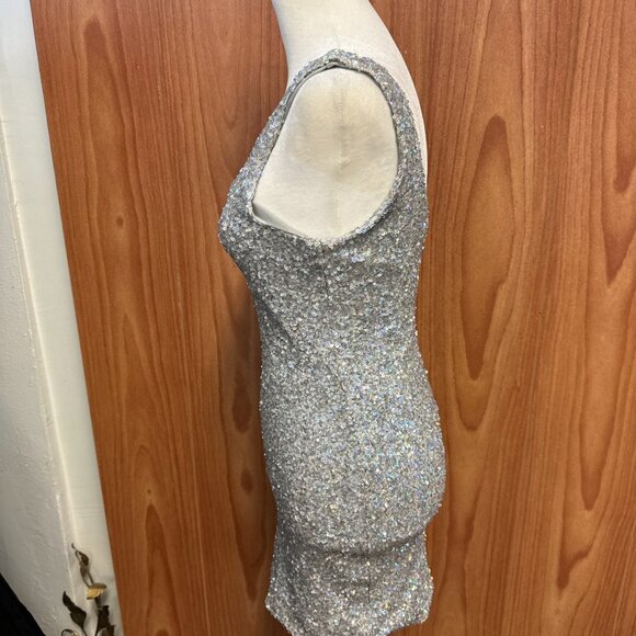 Charlotte Russe Silver Sequin Sleeveless Mini Dress M Medium Cocktail Party - Picture 4 of 6